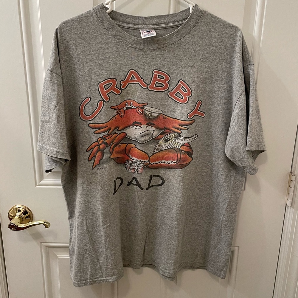 Vintage 💎 Y2K Crabby dad t-shirt